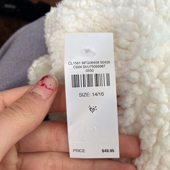 Fuzzy zip up coat - Picture 9 of 12